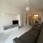 Casa Grigio Perla * Vallecrosia