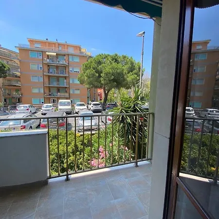 Casa Grigio Perla * Vallecrosia